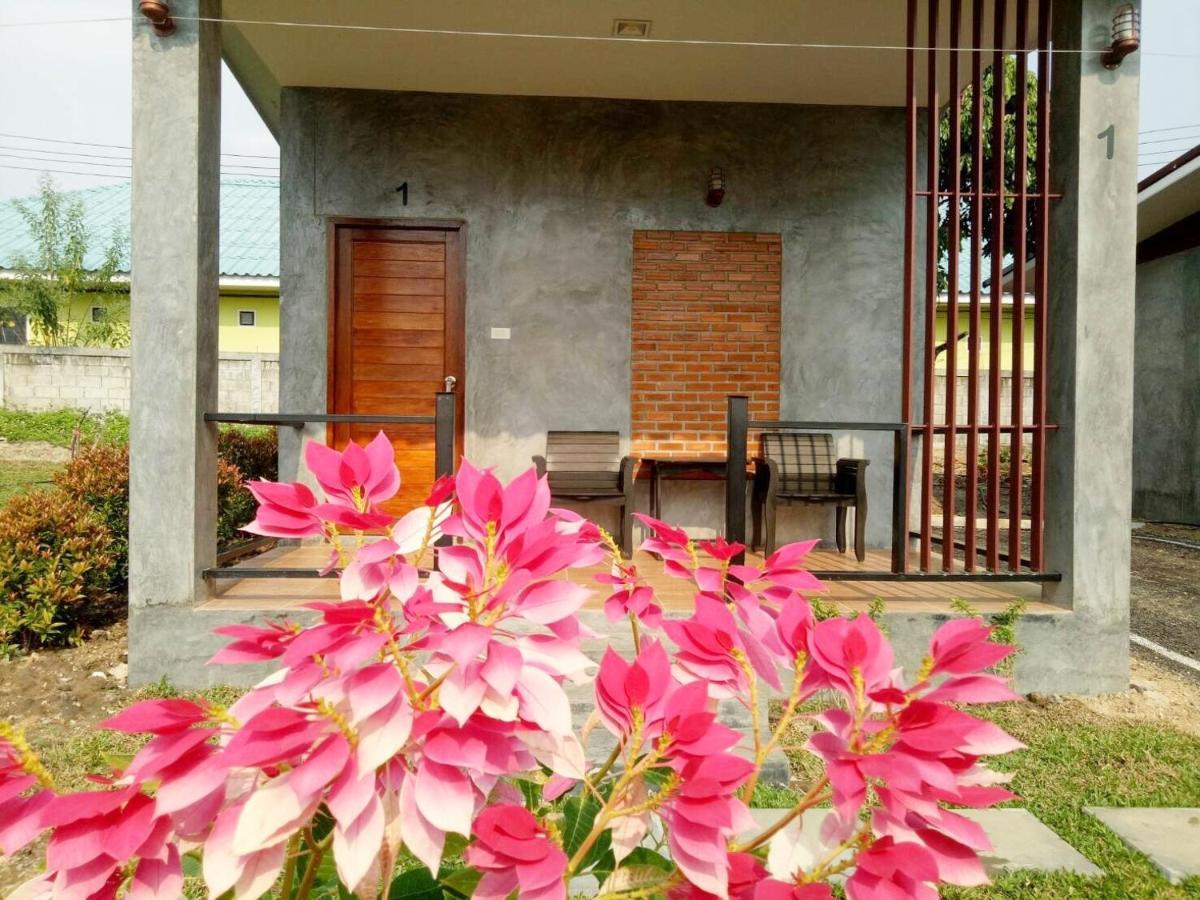 B-Tel Chomthong Resort Chiang Mai Чомтонг Екстер'єр фото