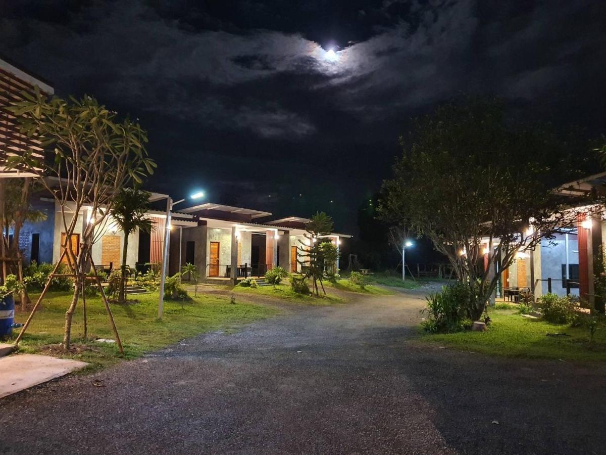 B-Tel Chomthong Resort Chiang Mai Чомтонг Екстер'єр фото